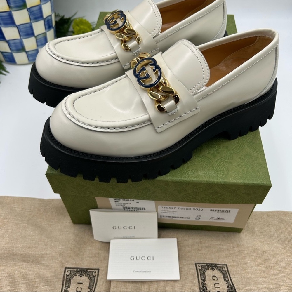 Women’s Gucci, inner locking GG patent leather loafer size 40 made in Italy - Picture 6 of 16